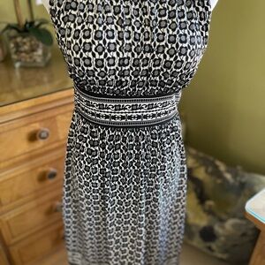 Max Studio Black and White Floral Dress..NWT